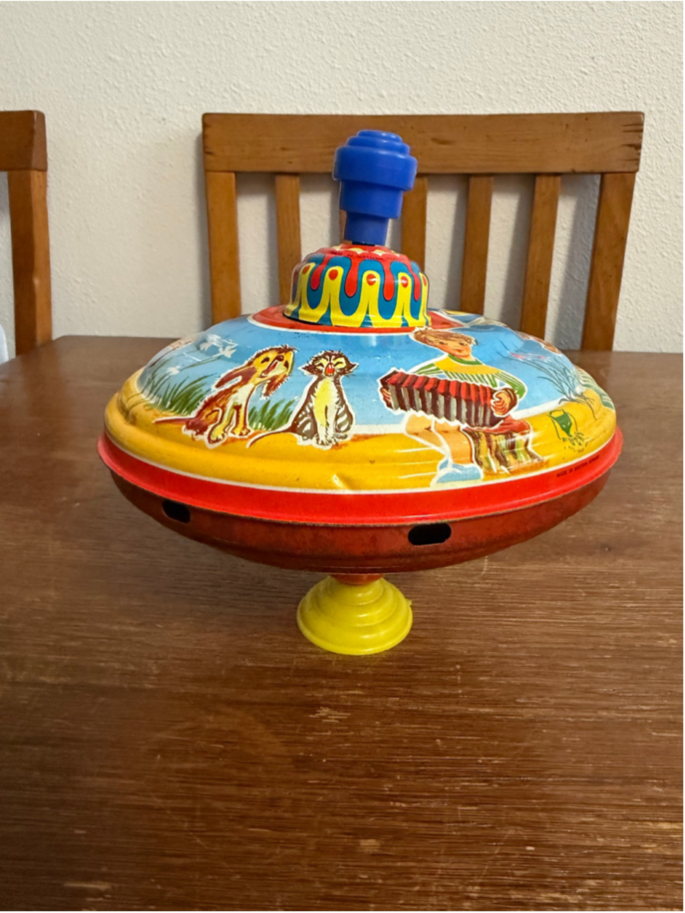 Vintage MNN Western Germany Tin Spinning Top Working Litho Toy 1950s beautiful 